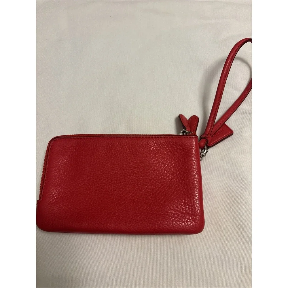 Vintage Coach  - Red Double Gold Zip Pebble Leather Wallet Wristlet - F66505